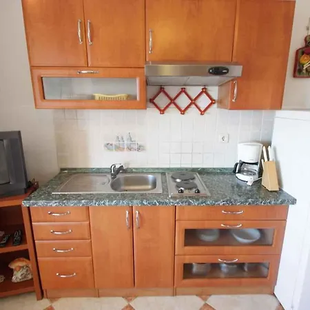 Two-bedroom Crikvenica 31